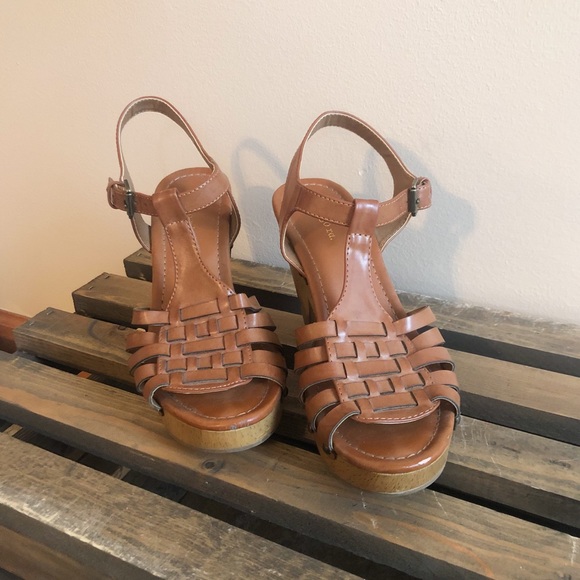 Francesca’s Collections | indigo rd. Heel Sandals - Picture 2 of 7